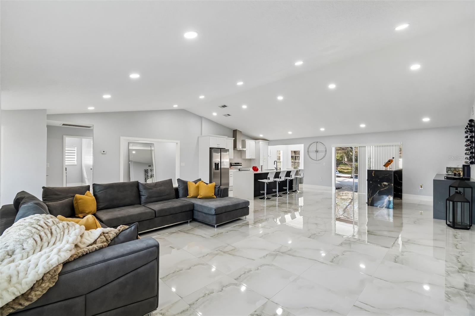 Image 10 of 51 For 9203 Lavina Lane