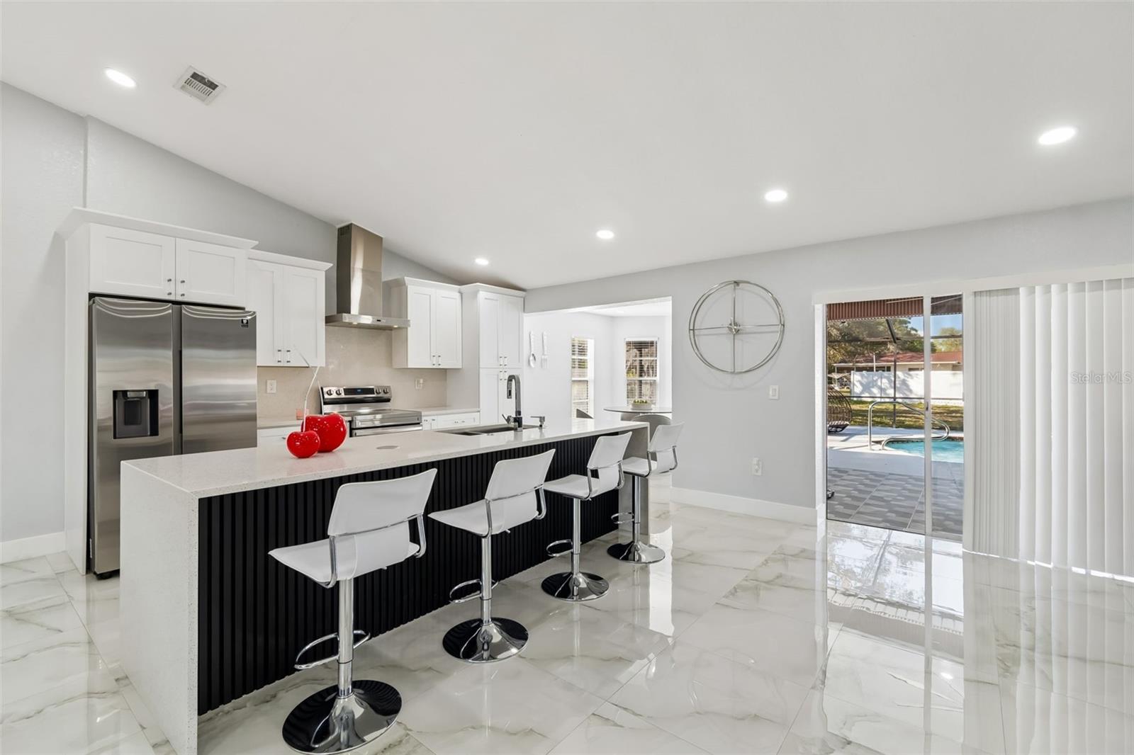 Image 14 of 51 For 9203 Lavina Lane