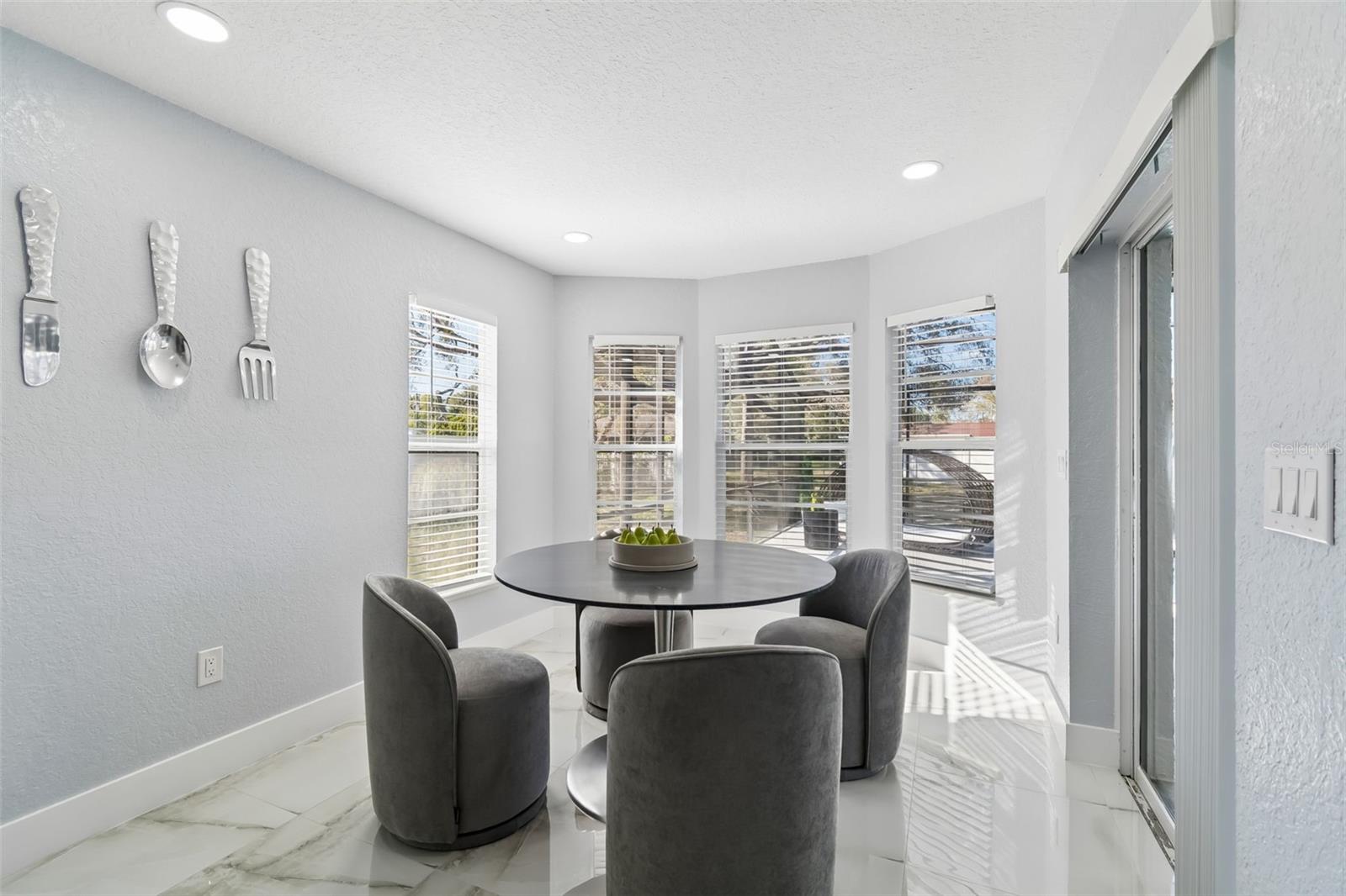 Image 18 of 51 For 9203 Lavina Lane