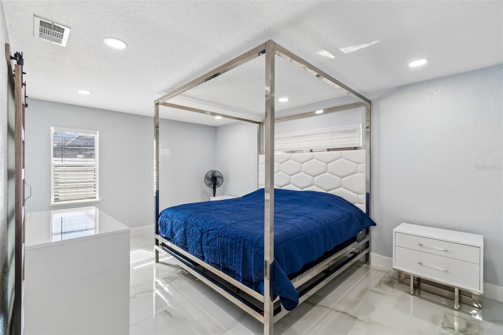 Image 23 of 51 For 9203 Lavina Lane