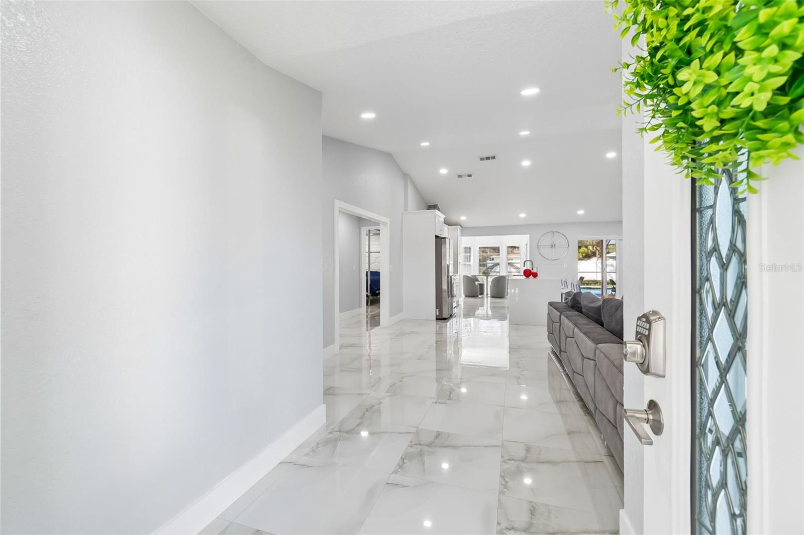 Image 5 of 51 For 9203 Lavina Lane