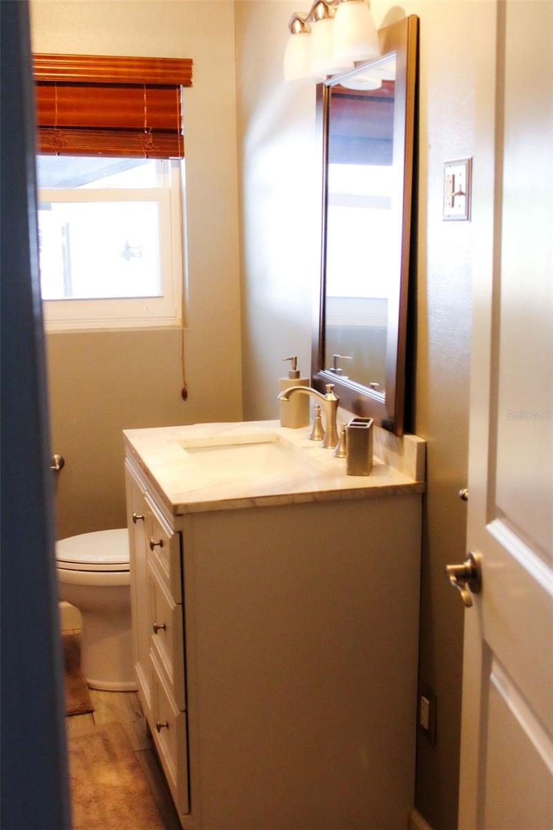 Image 12 of 39 For 4115 San Pedro Street