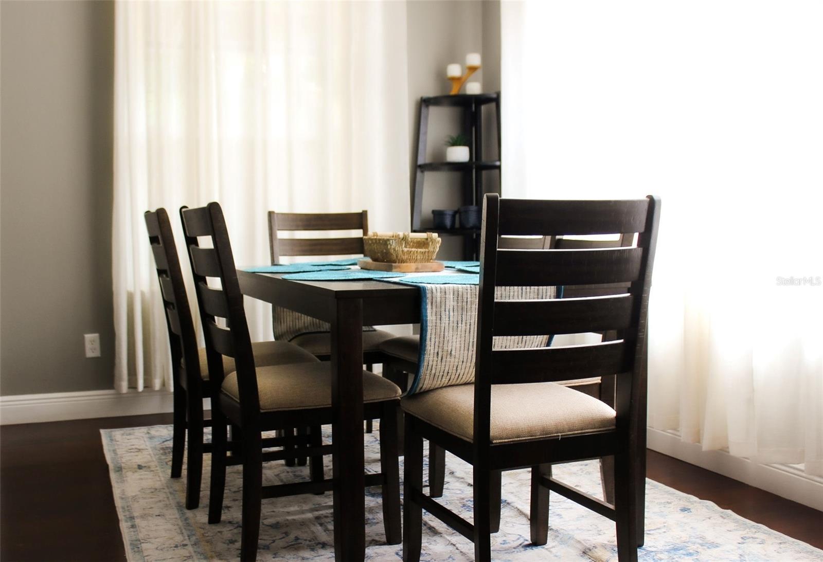 Image 15 of 39 For 4115 San Pedro Street