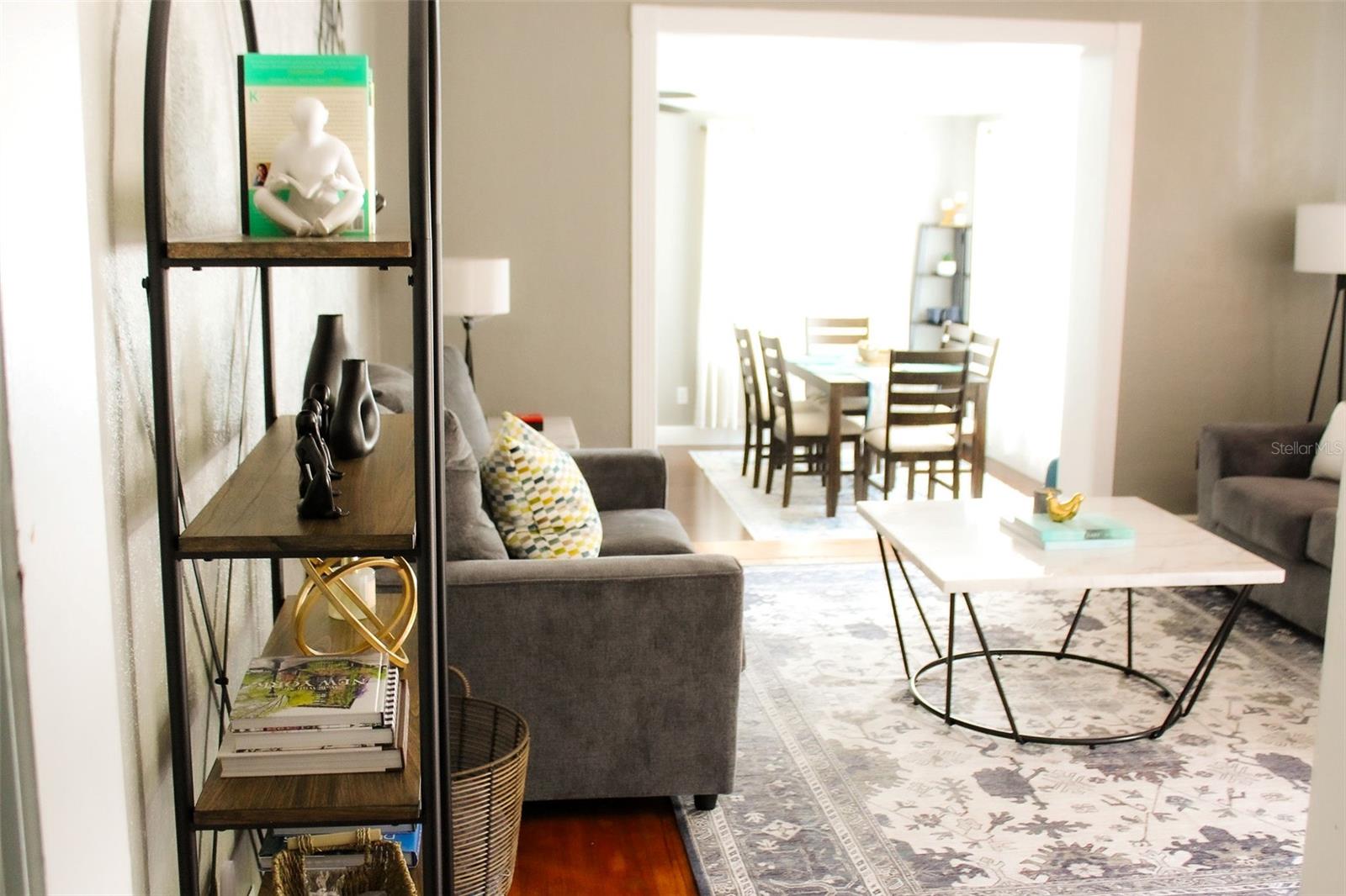 Image 5 of 39 For 4115 San Pedro Street