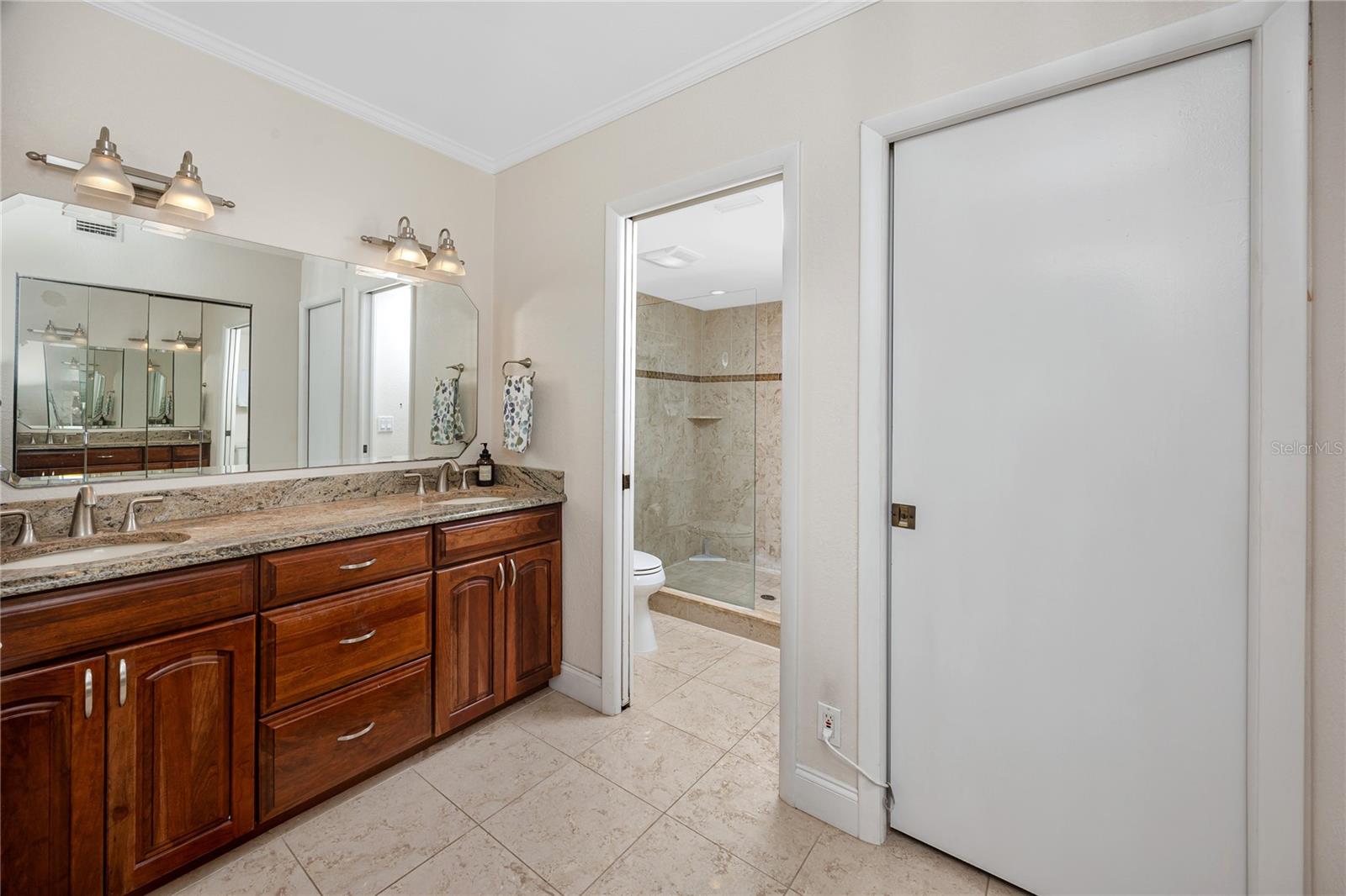 Image 26 of 44 For 363 Pinellas Bayway S 48