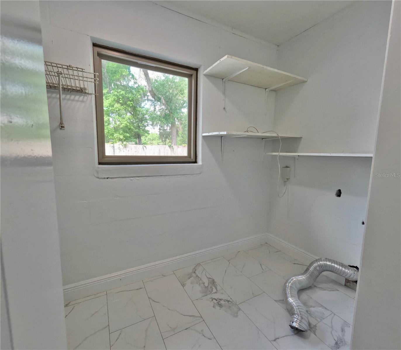 Image 23 of 41 For 1103 Pennsylvania Avenue