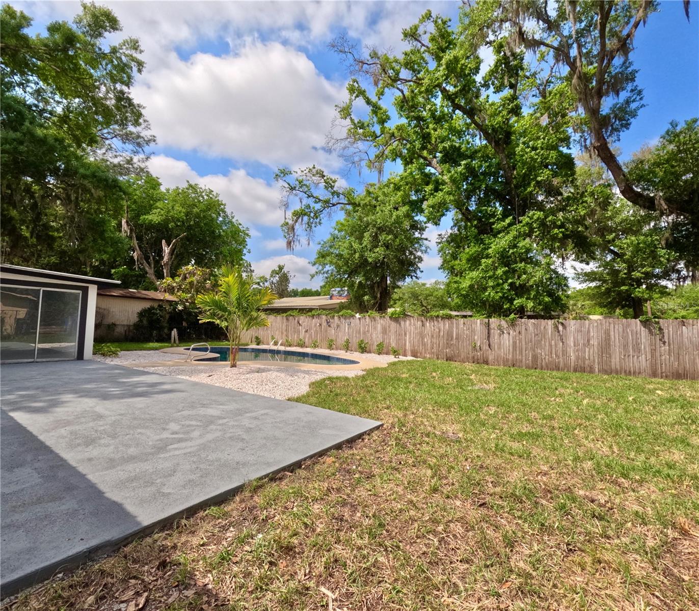 Image 3 of 41 For 1103 Pennsylvania Avenue