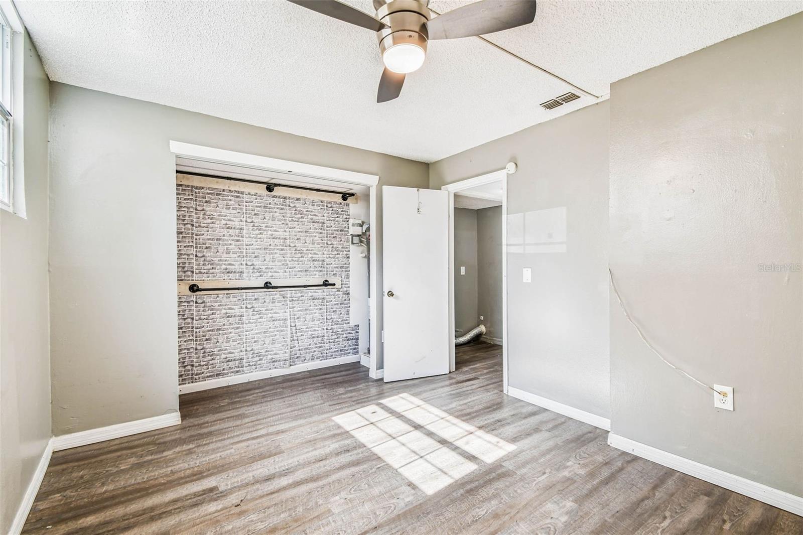 Image 5 of 25 For 103 Brigadoon Drive