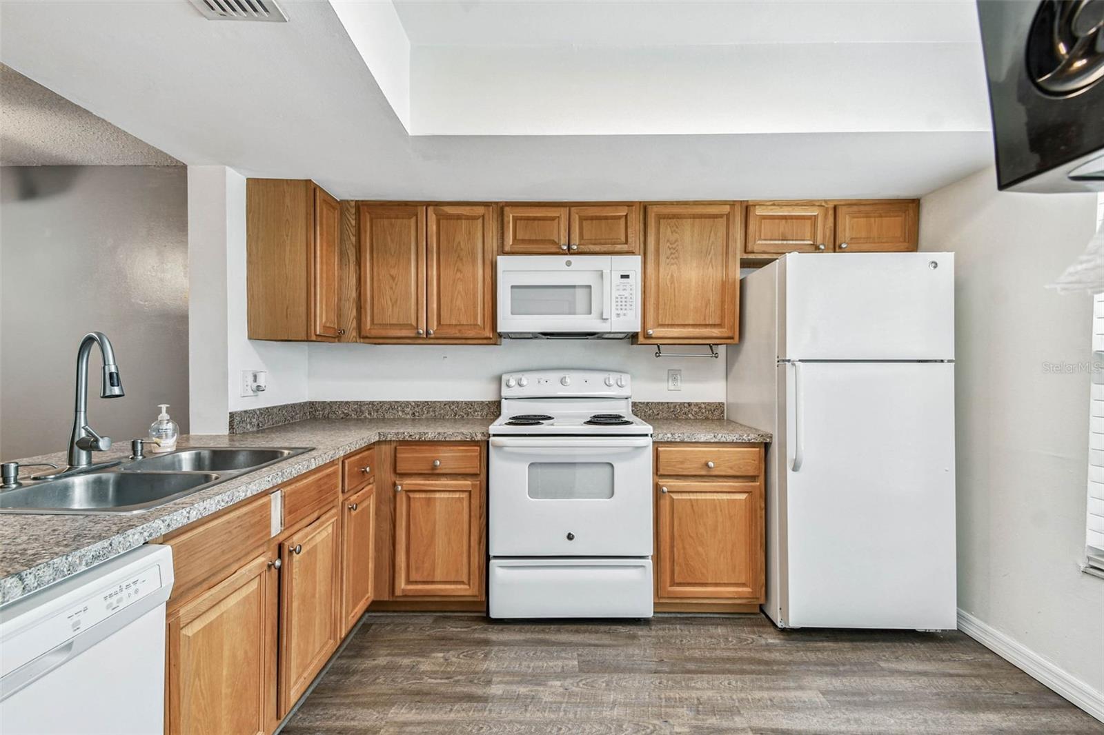 Image 6 of 25 For 103 Brigadoon Drive