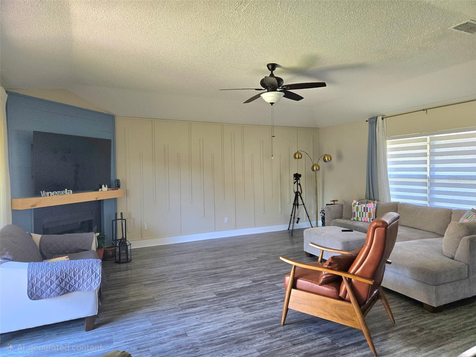 Image 3 of 8 For 15114 Lynx Drive