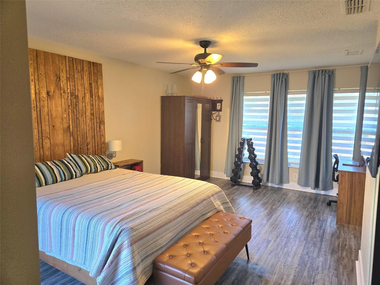 Image 6 of 8 For 15114 Lynx Drive