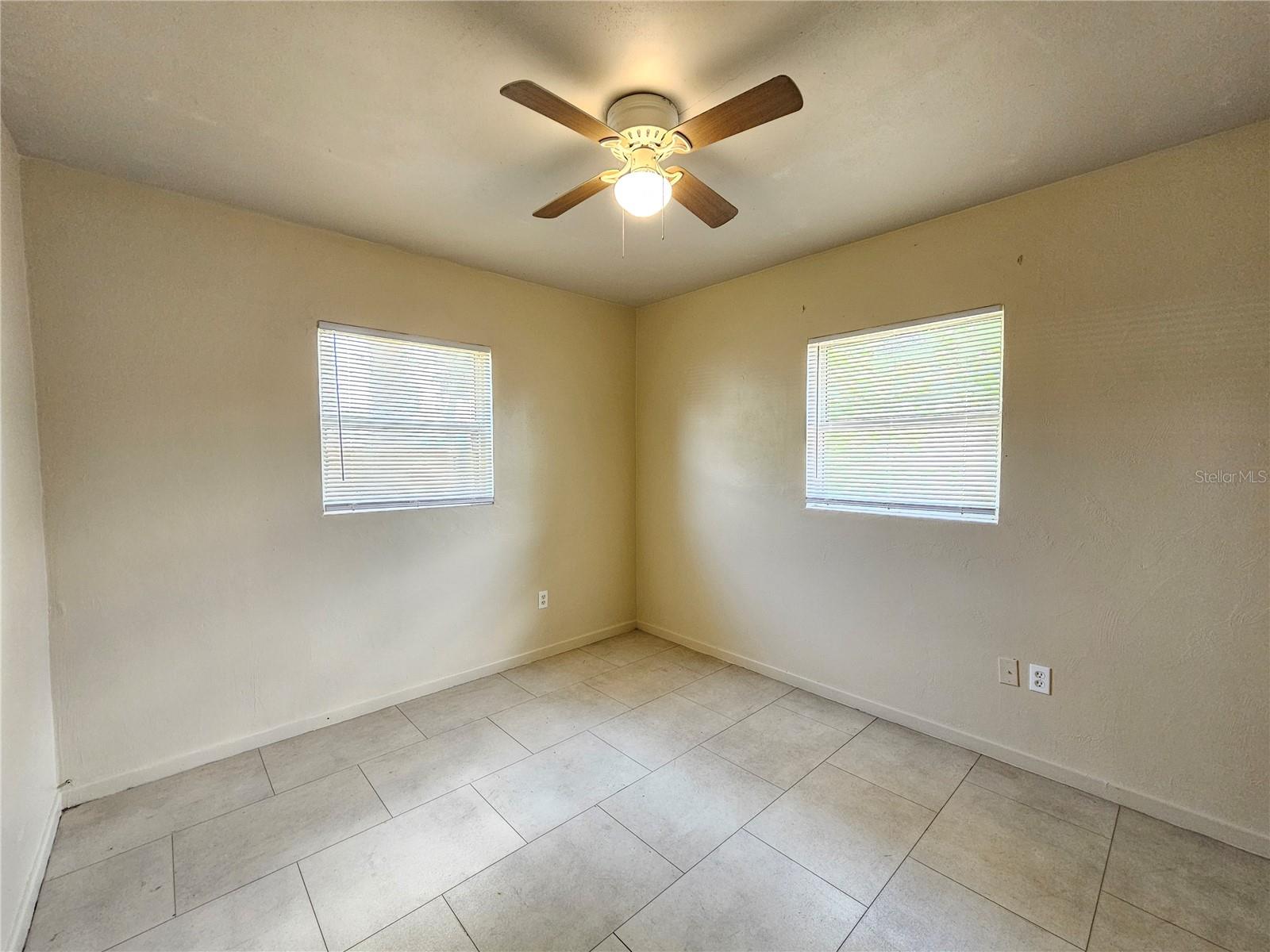 Image 12 of 20 For 2412 Kiwanis Avenue