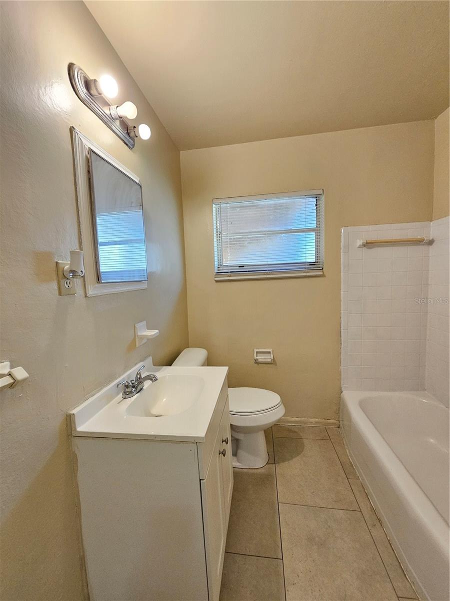 Image 13 of 20 For 2412 Kiwanis Avenue