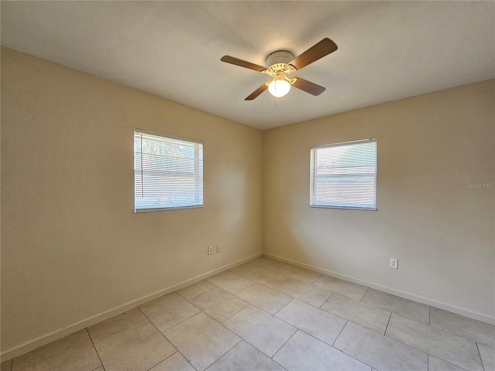 Image 15 of 20 For 2412 Kiwanis Avenue