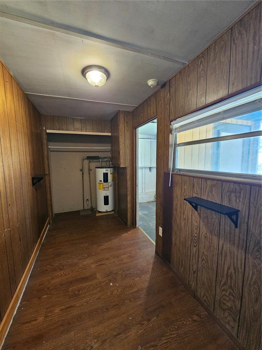 Image 17 of 20 For 2412 Kiwanis Avenue