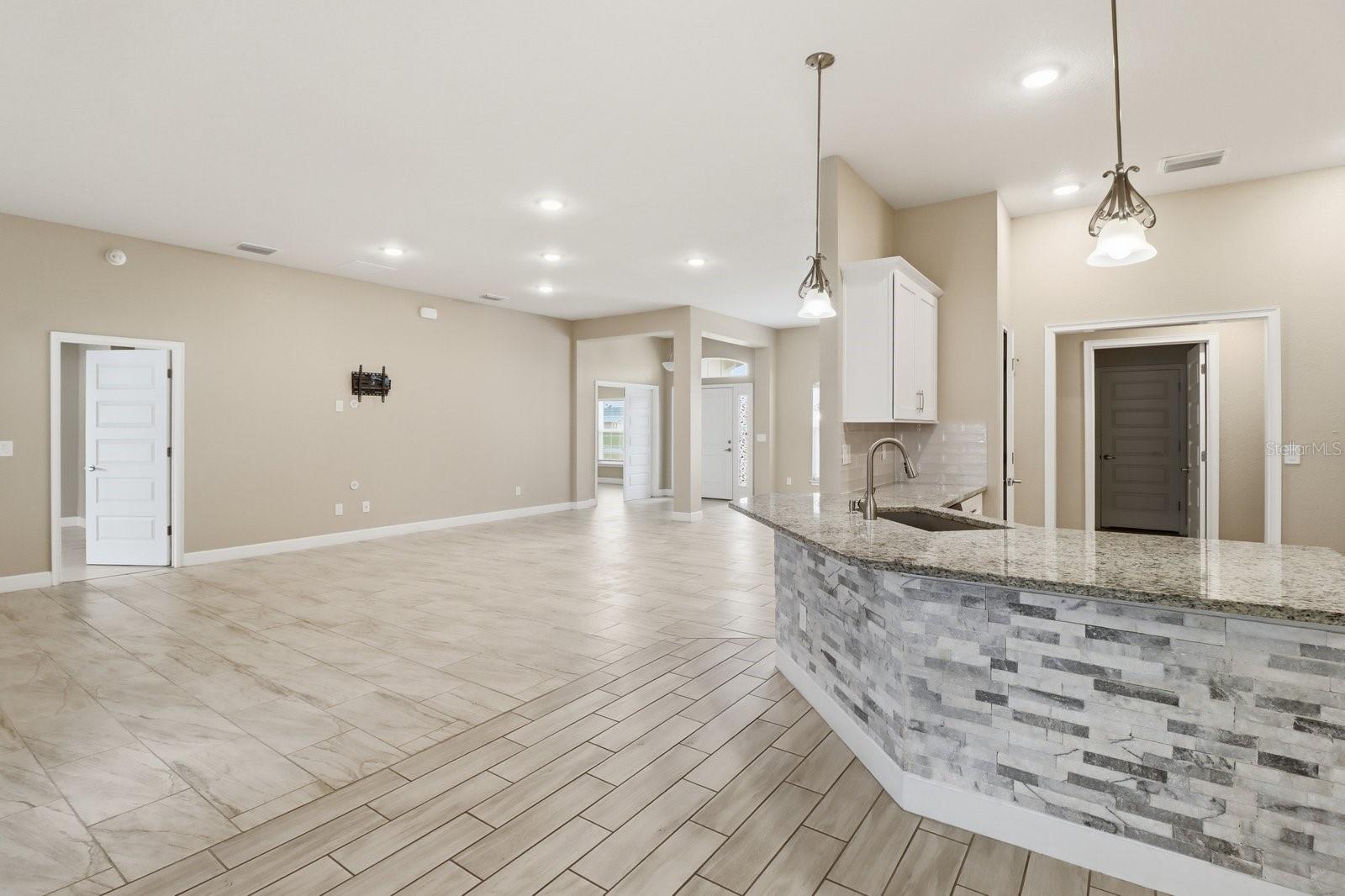 Image 12 of 43 For 9097 48th Court Road