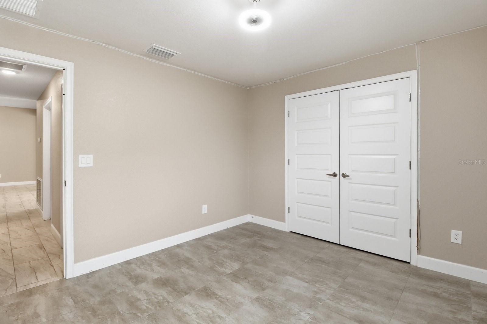 Image 26 of 43 For 9097 48th Court Road