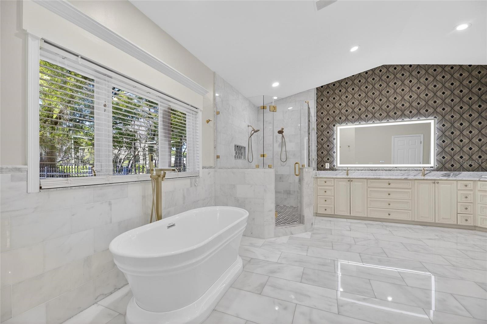 Image 35 of 93 For 3201 Polo Place