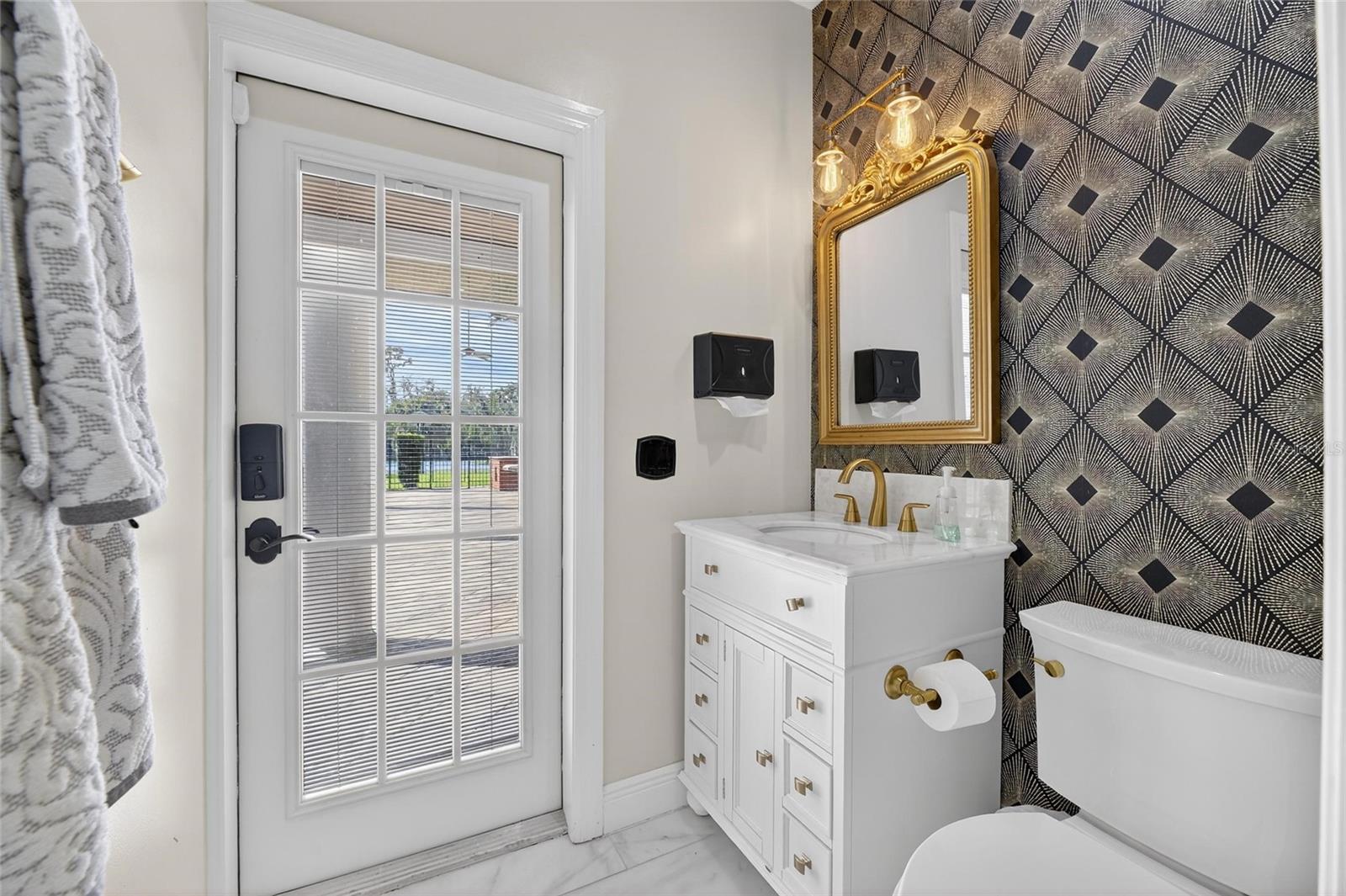 Image 46 of 93 For 3201 Polo Place