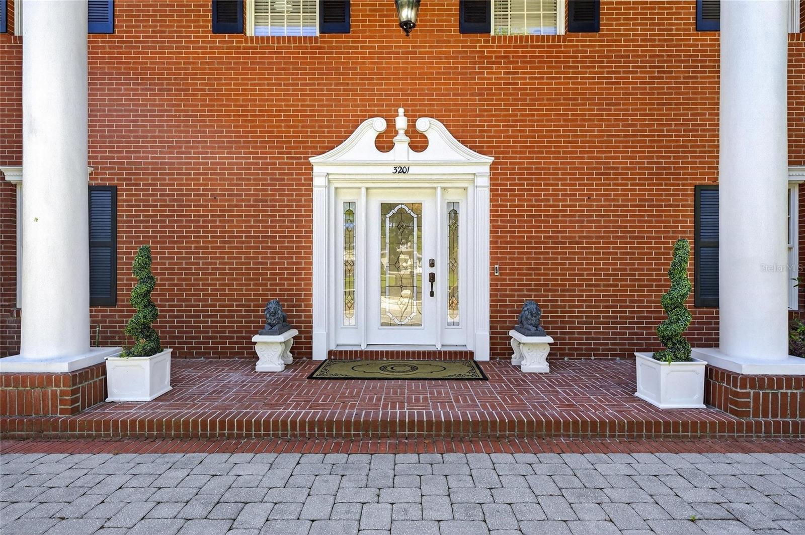 Image 5 of 93 For 3201 Polo Place