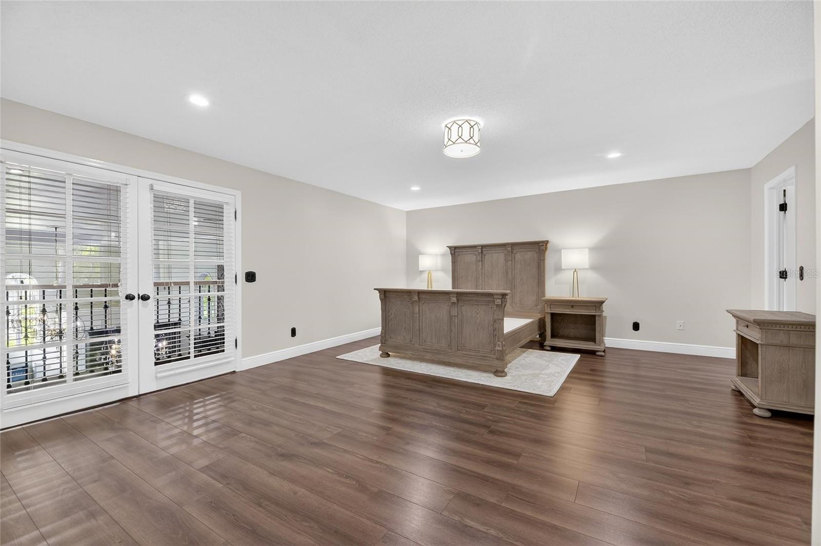 Image 54 of 93 For 3201 Polo Place