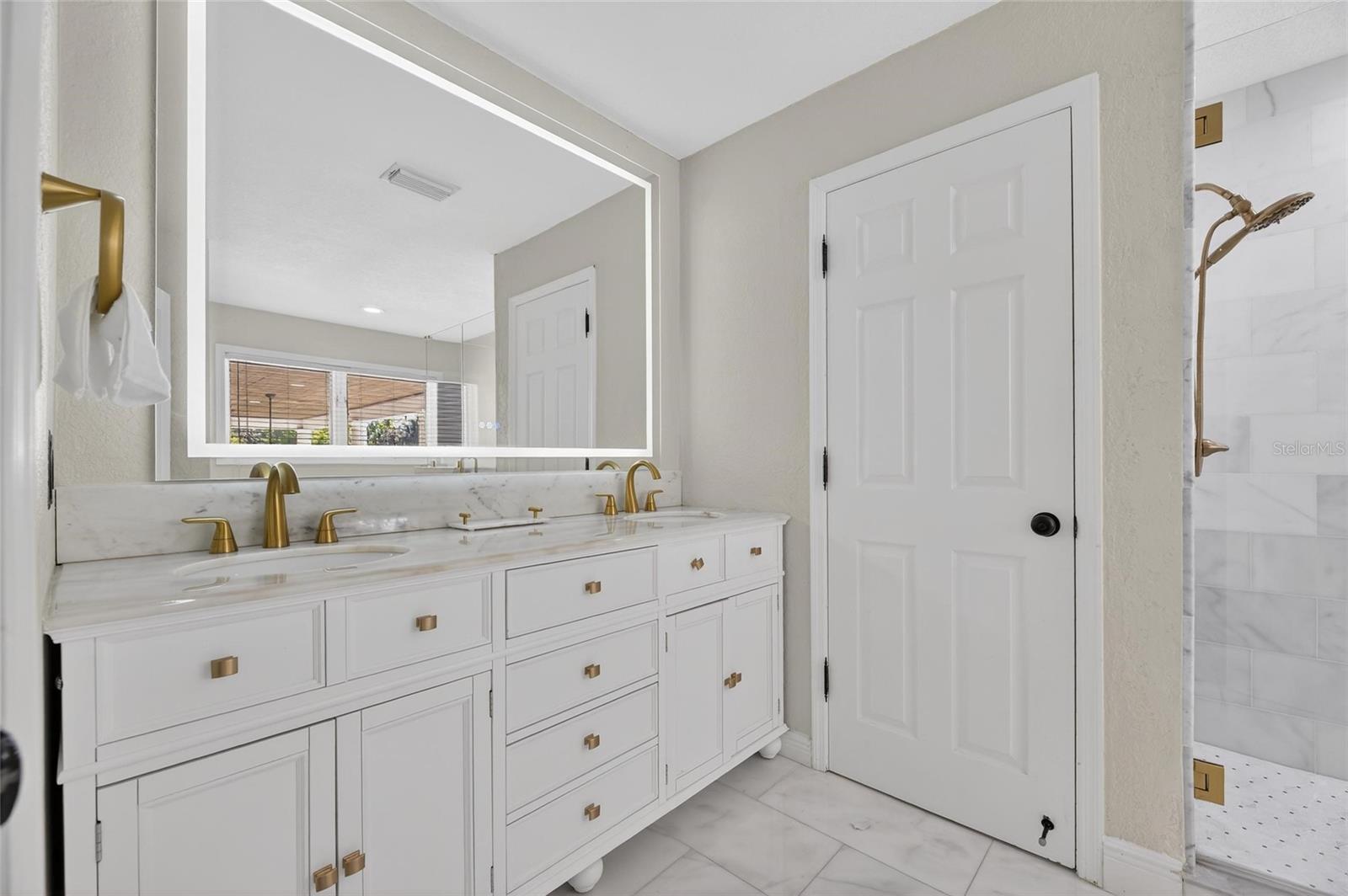 Image 59 of 93 For 3201 Polo Place