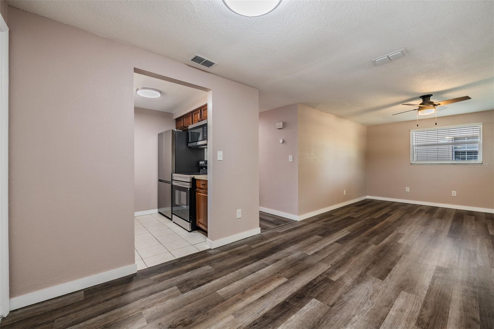 Image 4 of 18 For 6421 81st Avenue N