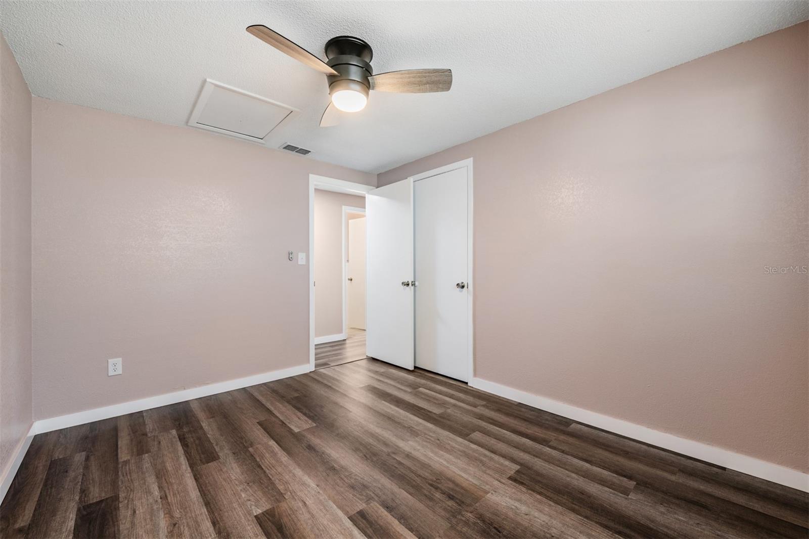 Image 9 of 18 For 6421 81st Avenue N