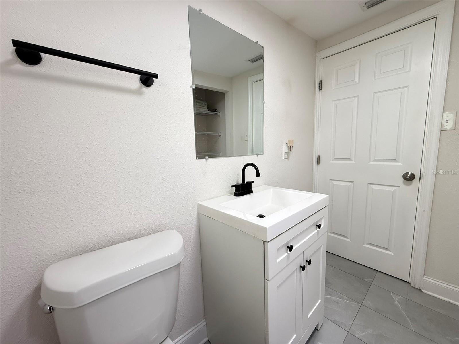 Image 14 of 19 For 8027 Newport Avenue