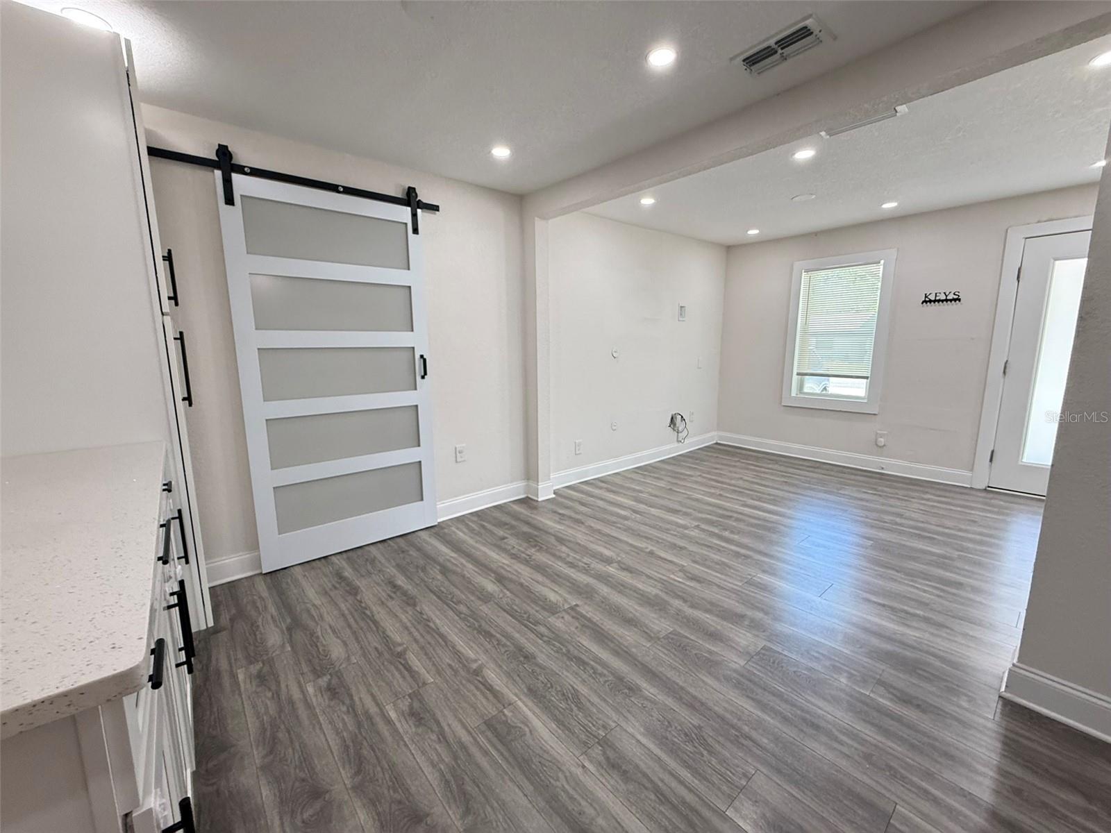 Image 9 of 19 For 8027 Newport Avenue