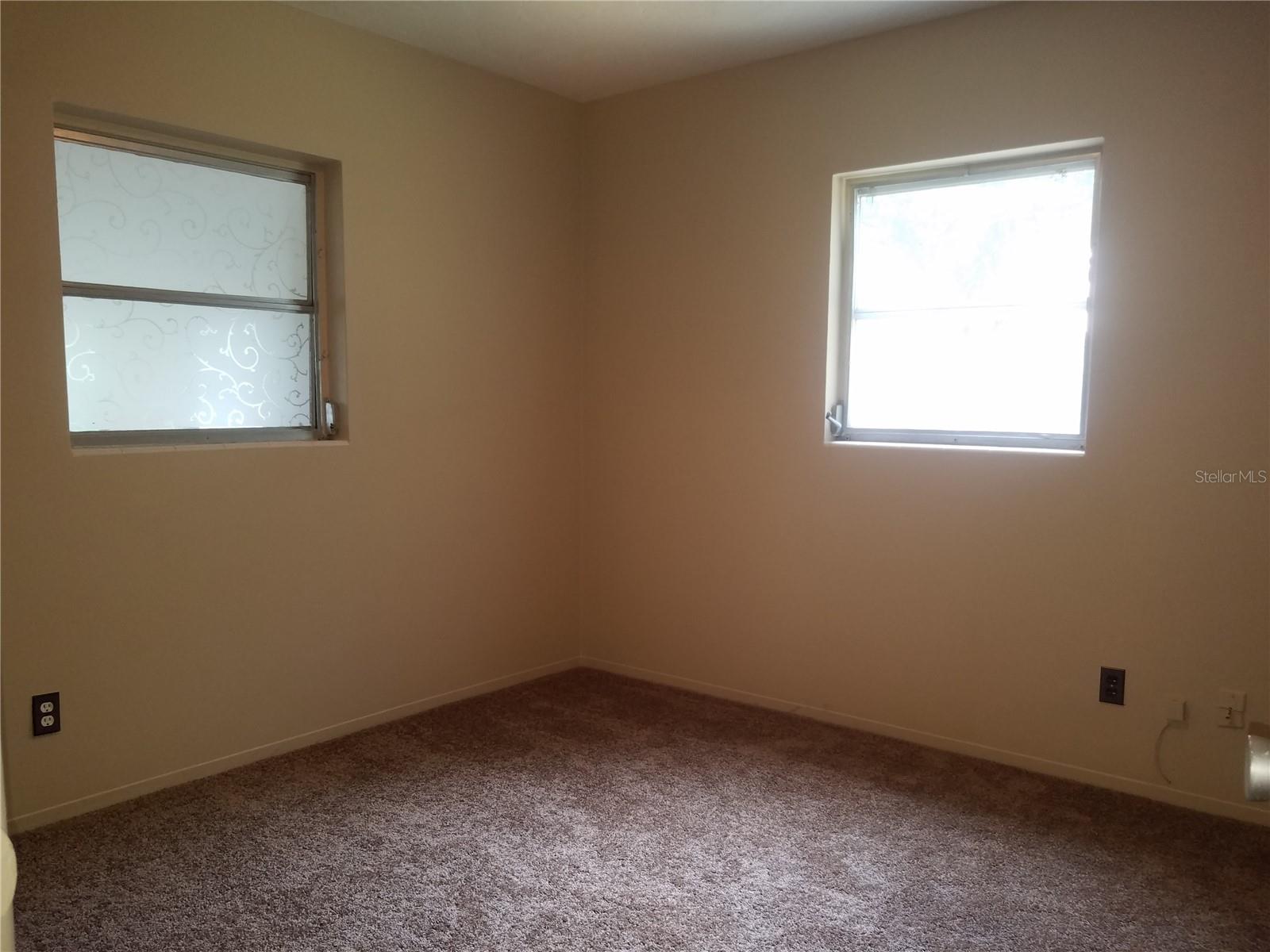 Image 7 of 18 For 5853 Pine Street