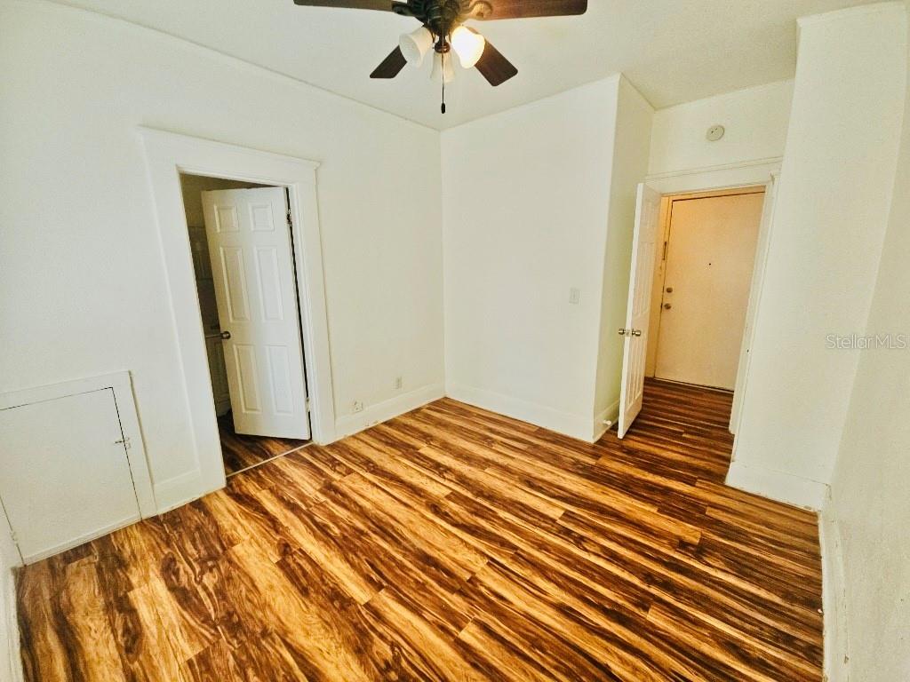 Image 16 of 20 For 2301 Jefferson Street Apt 6