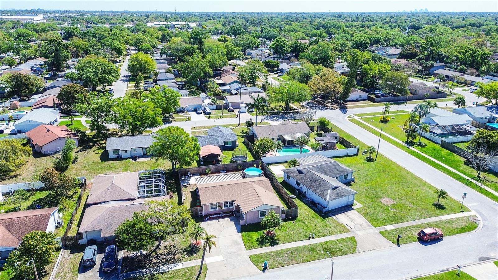 Image 31 of 38 For 10849 92nd Street