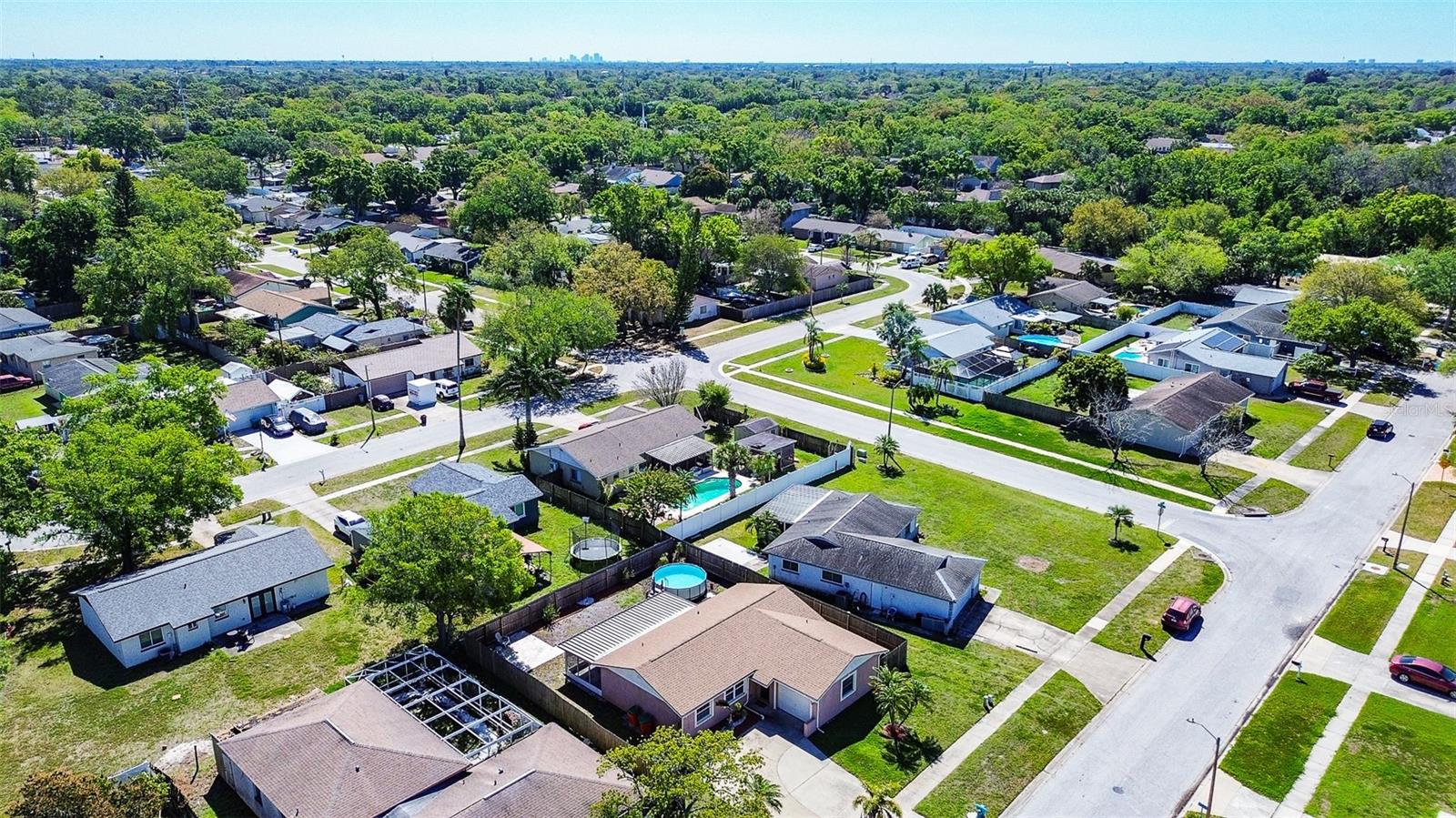 Image 33 of 38 For 10849 92nd Street