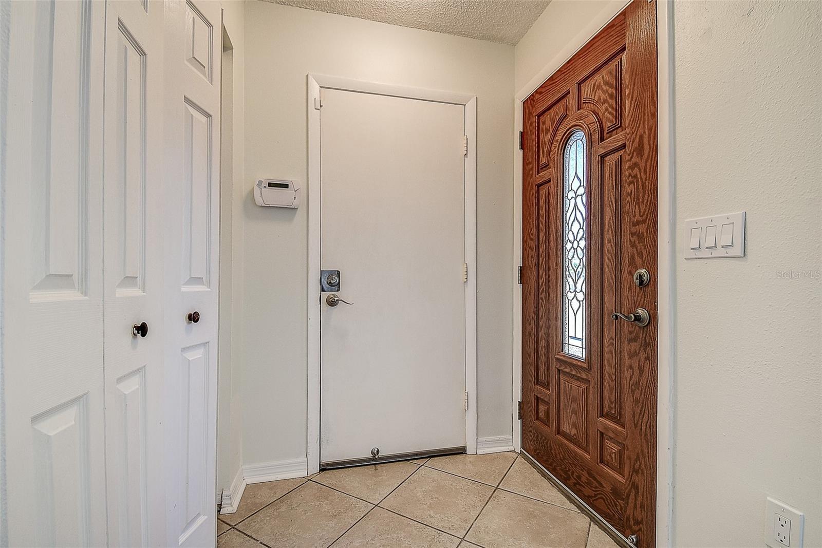 Image 4 of 38 For 10849 92nd Street