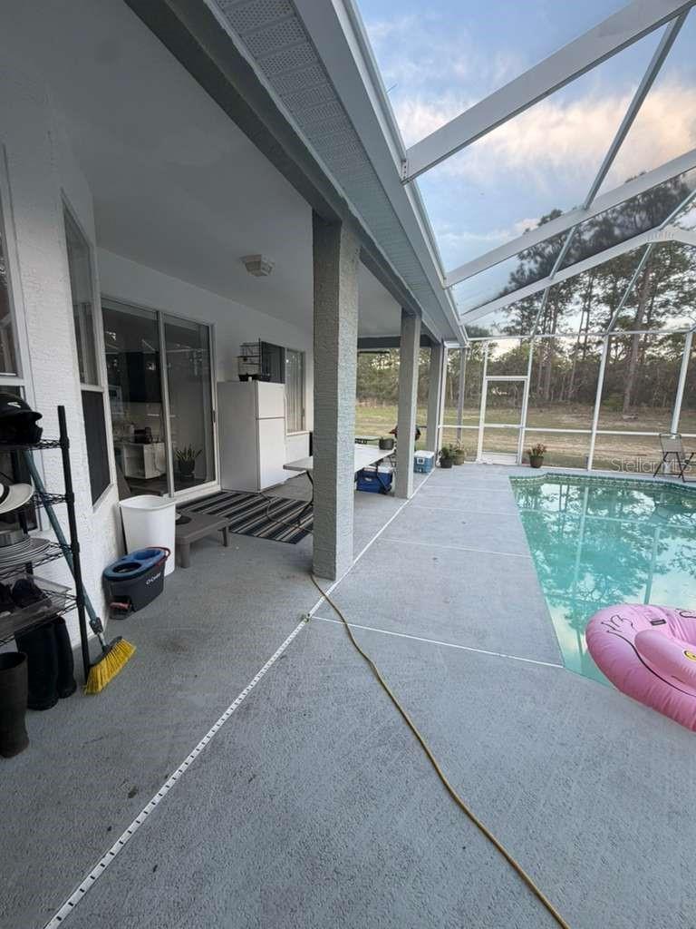 Listing photo id 12 for 13390 Highgrove Road