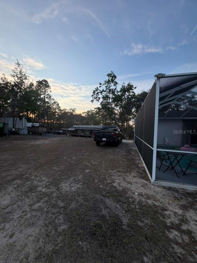 Listing photo id 18 for 13390 Highgrove Road