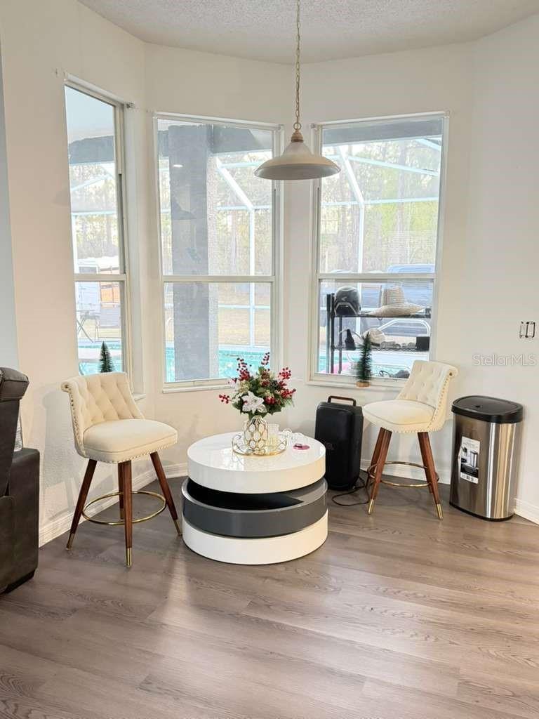 Listing photo id 1 for 13390 Highgrove Road