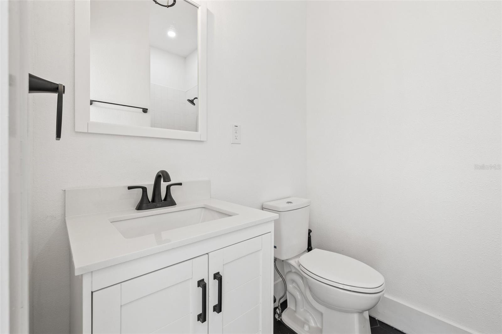 Image 24 of 37 For 2830 2nd Avenue N