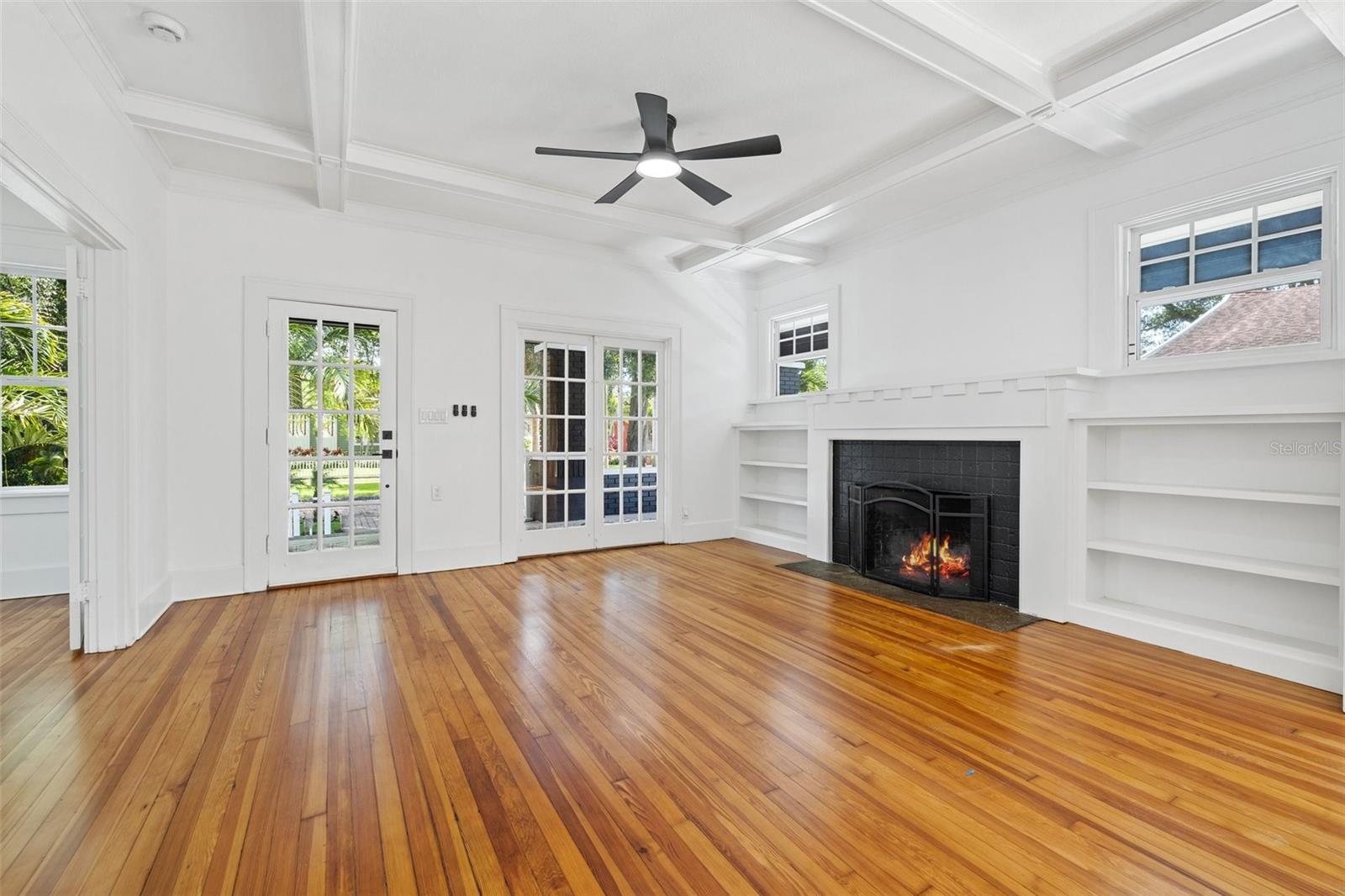 Image 9 of 37 For 2830 2nd Avenue N