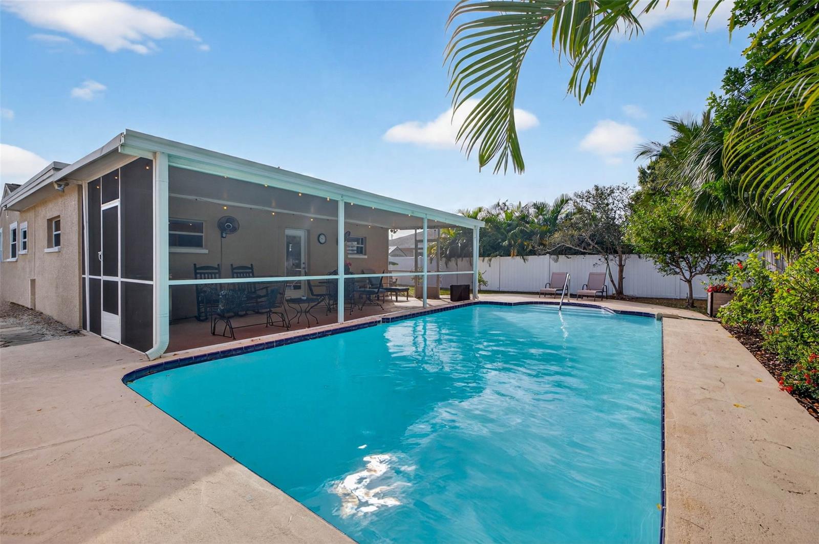 Image 26 of 36 For 1334 59th Street N