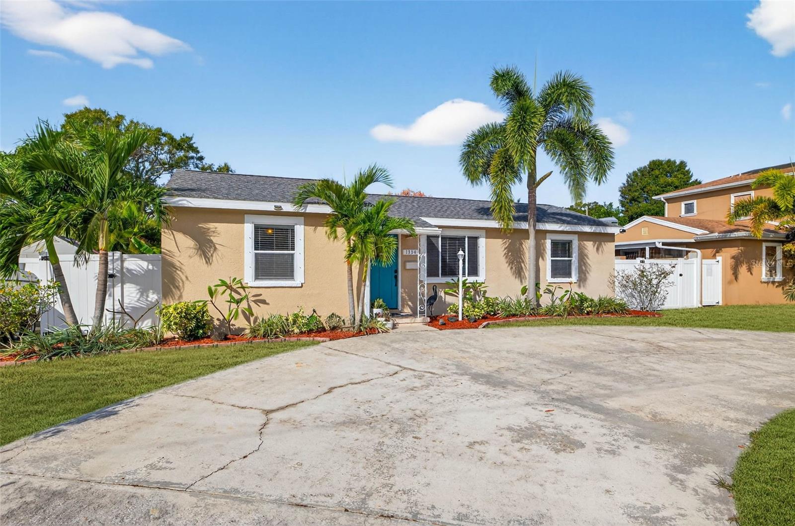 Image 3 of 36 For 1334 59th Street N