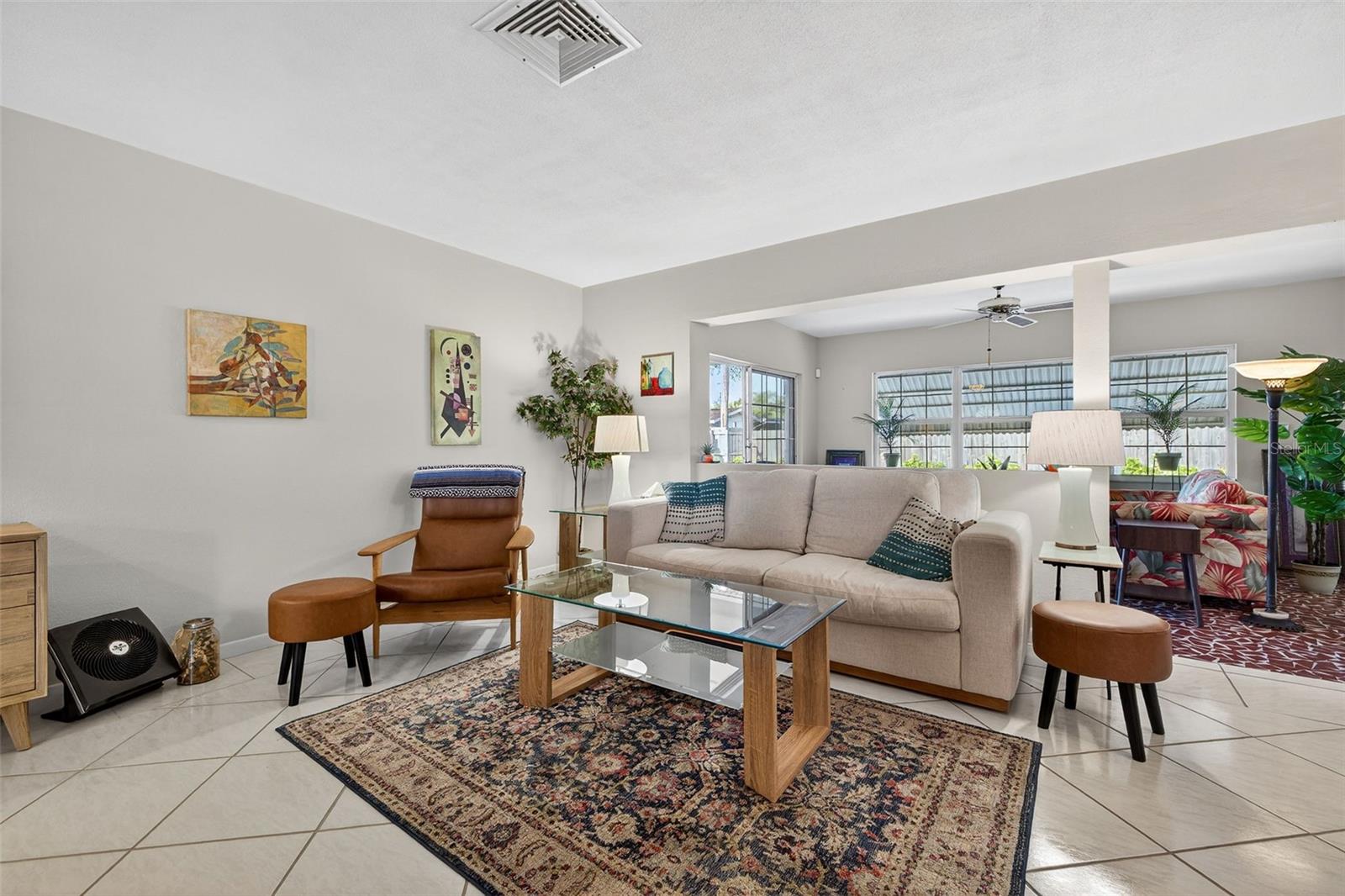 Image 4 of 26 For 1290 Edenville Avenue