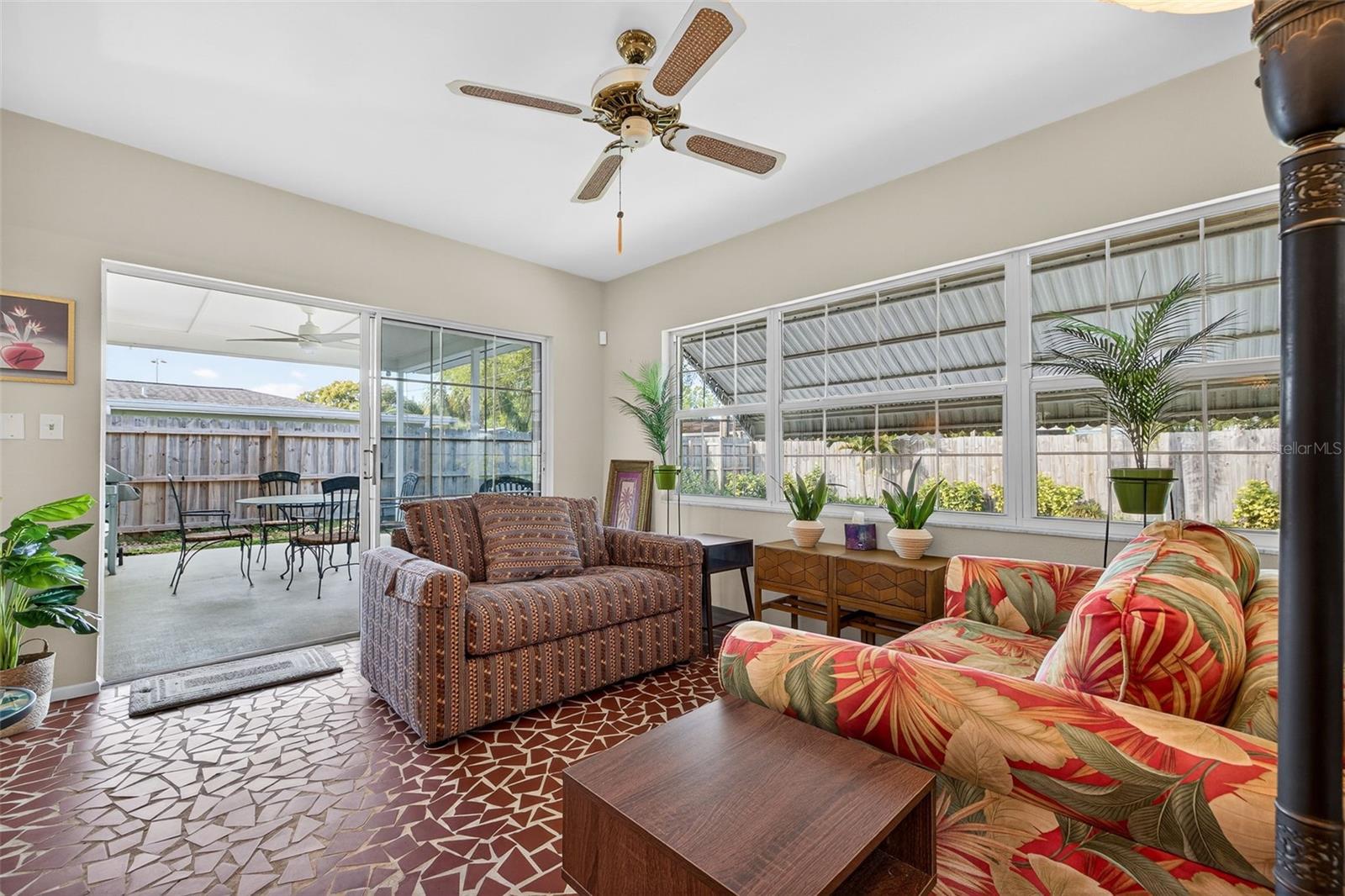 Image 6 of 26 For 1290 Edenville Avenue