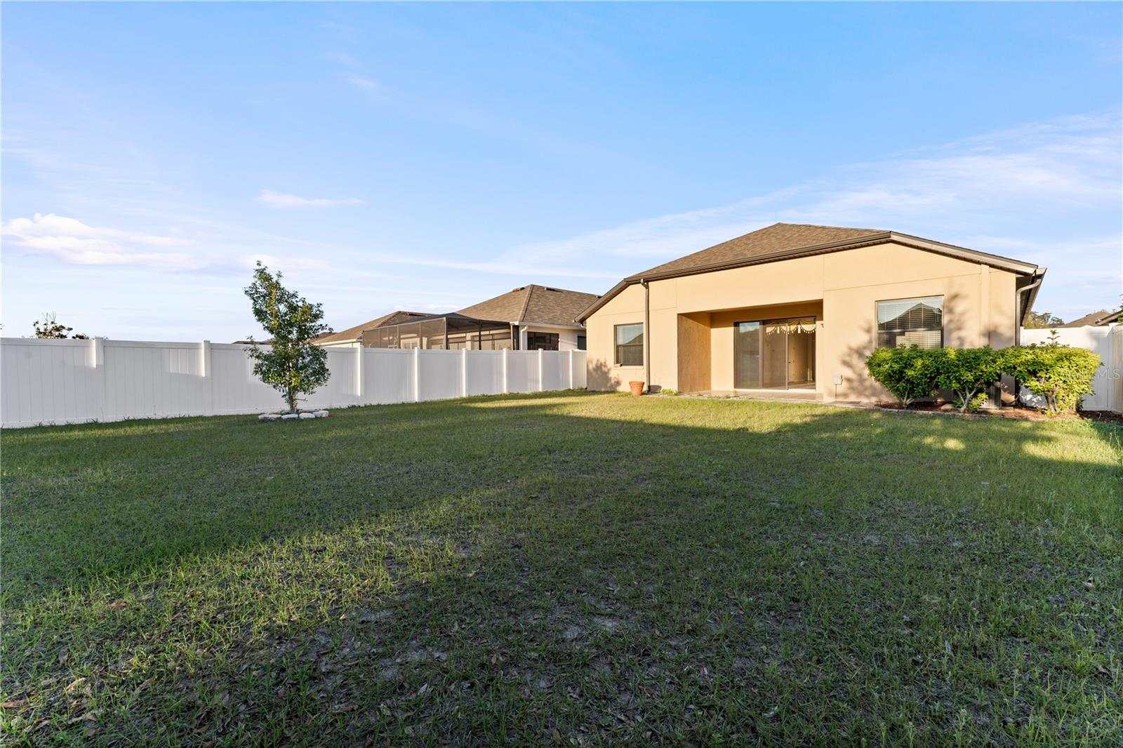 Image 26 of 32 For 954 Old Windsor Way