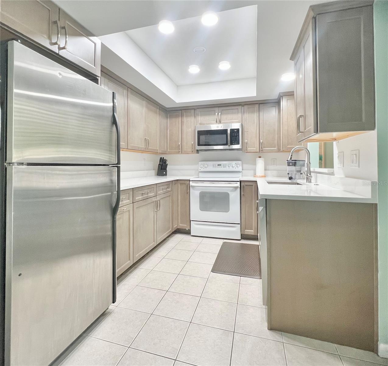 Image 16 of 50 For 700 Starkey Road 814