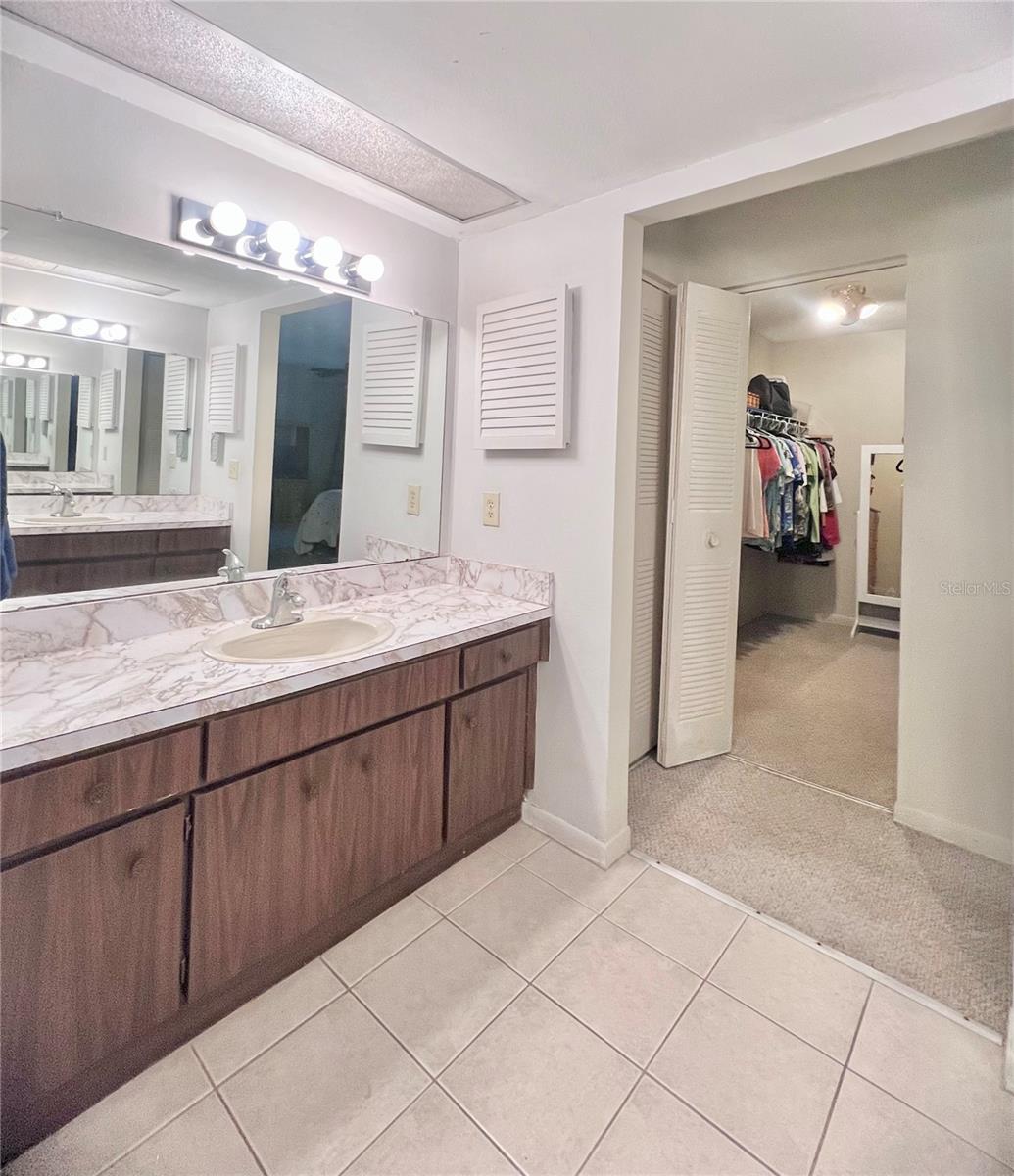 Image 34 of 50 For 700 Starkey Road 814