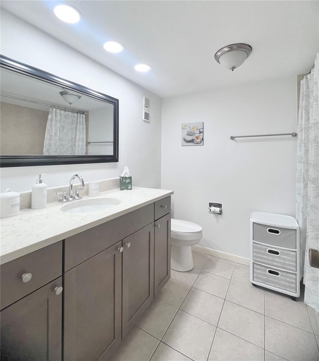 Image 44 of 50 For 700 Starkey Road 814