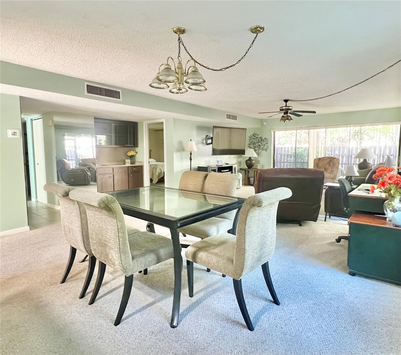 Image 9 of 50 For 700 Starkey Road 814