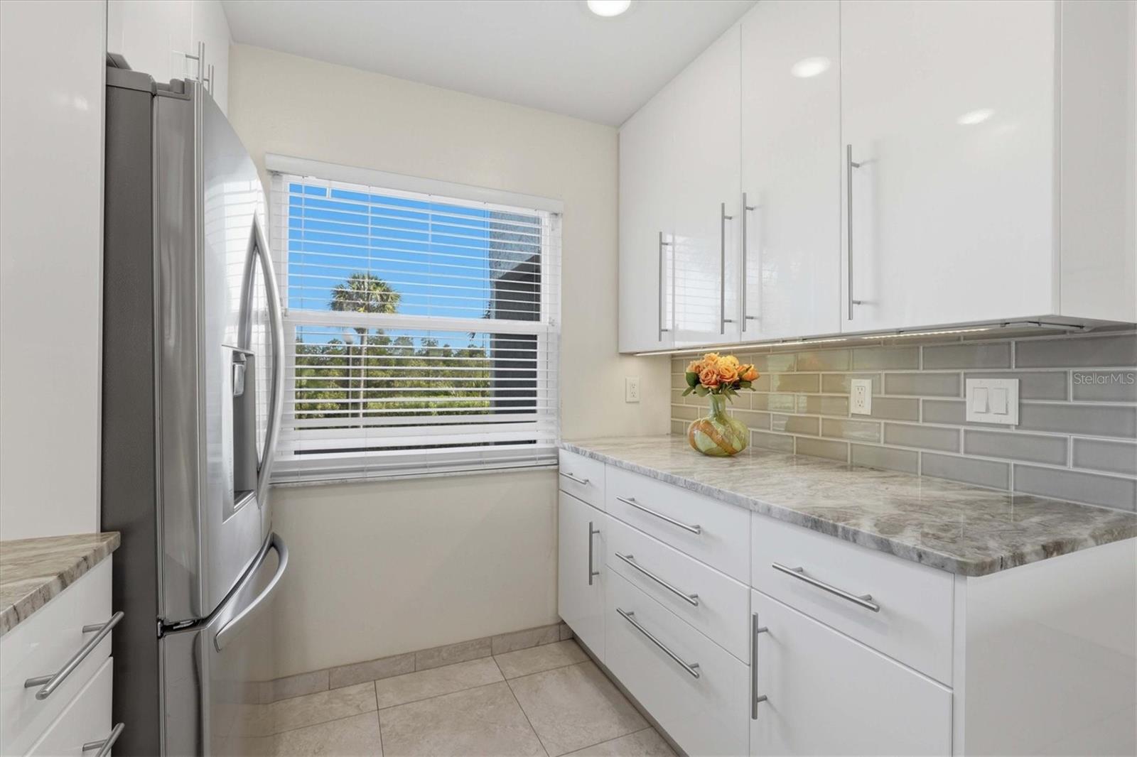 Image 11 of 63 For 1805 Mariner Drive 55